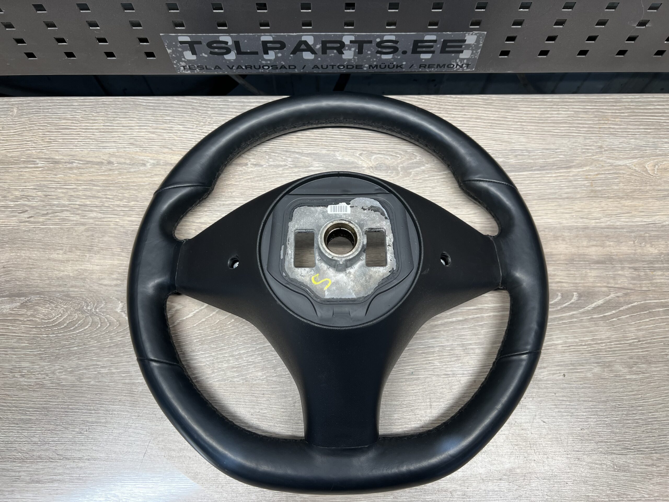 Tesla Model S Rool - Image 2