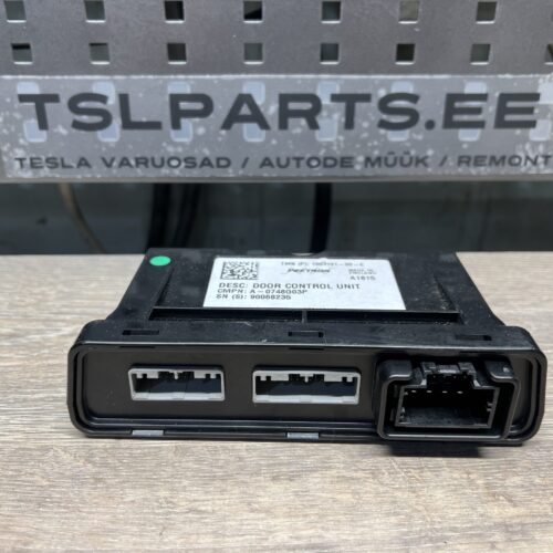 Tesla Model S Door Control Unit